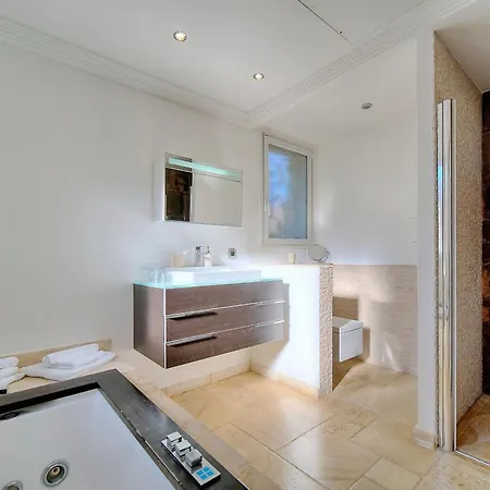 Ref Prestige By Palmes D Or Mougins